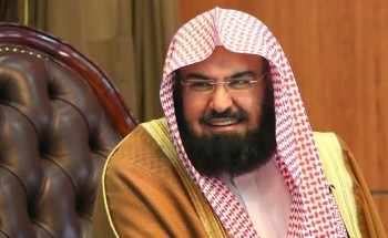 موعد عودة الصلاة في الحرمين الشريفين .. التفاصيل