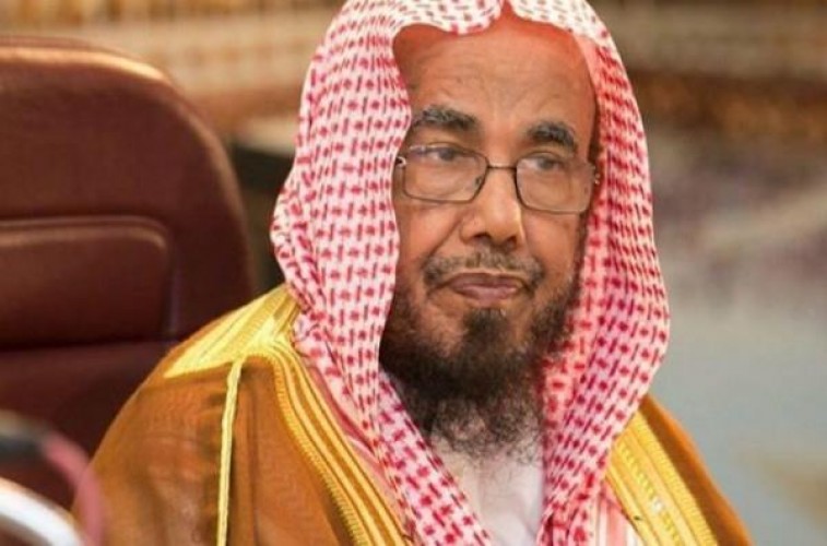 “المطلق” يروي قصة شاب لم يلتزم بالعزلة وتسبب في إصابة والديه بـ”كورونا”