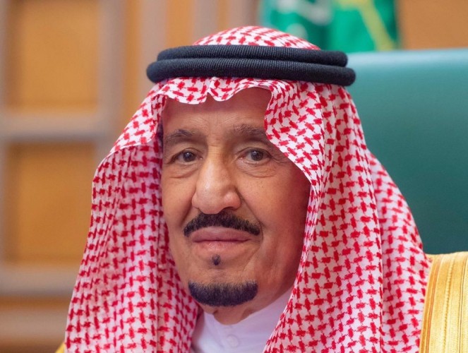 عاجل.. قرار خادم الحرمين الشريفين على إقامة  صلاة العيد..