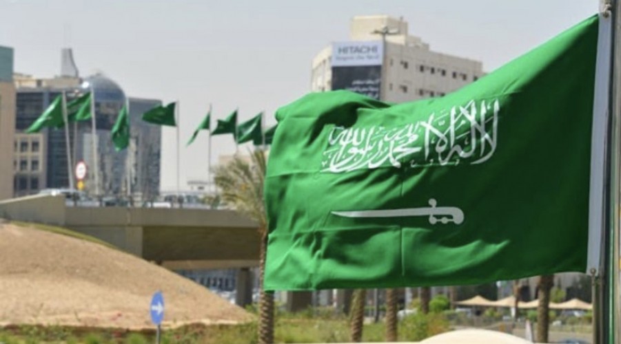 عاجل | إيقاف بدل غلاء المعيشة بدءا من شهر يونيو ، ورفع نسبة ضريبة القيمة المضافة من (5%) إلى (15%) بدءاً من الأول من شهر يوليو
